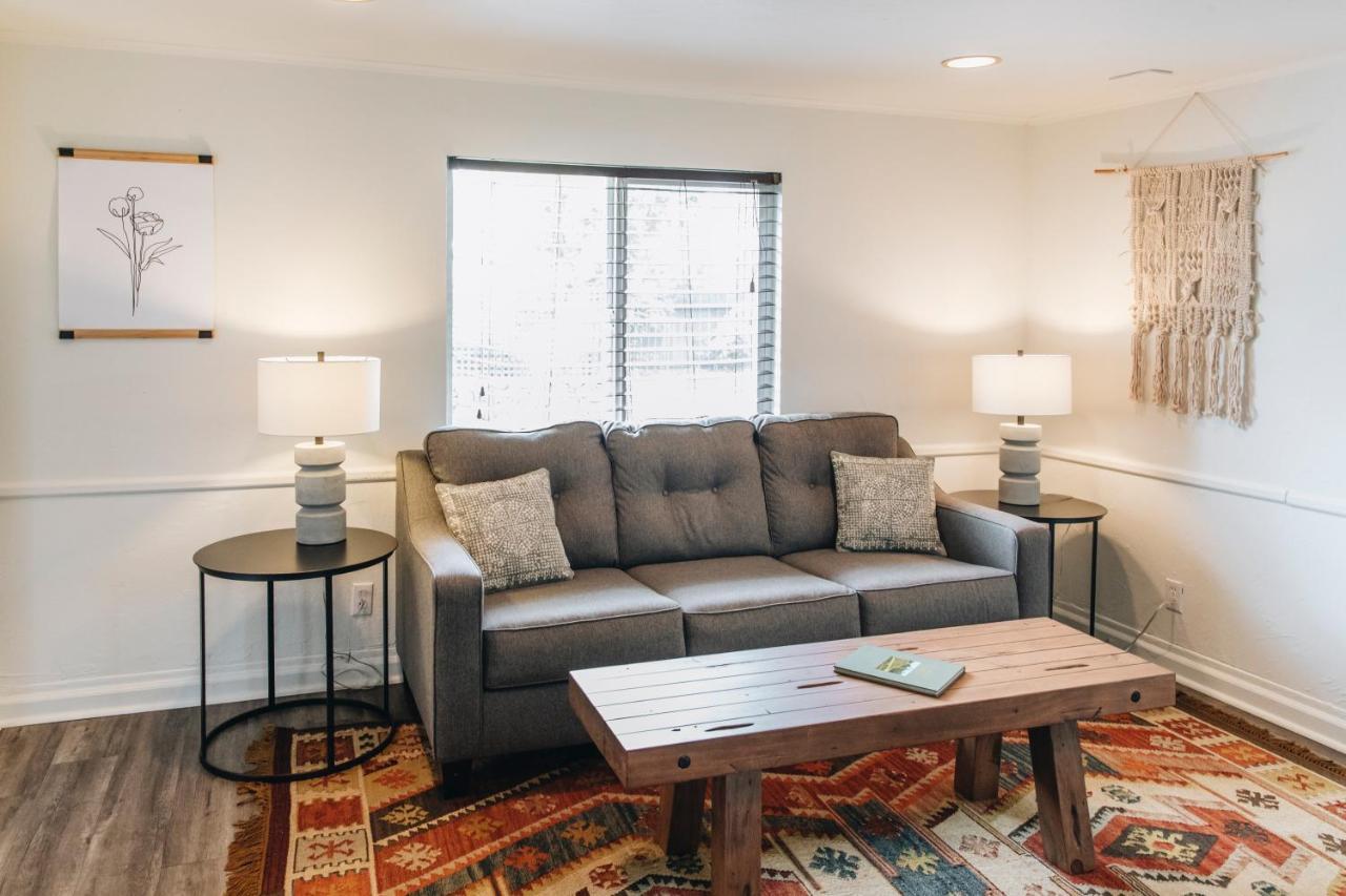 Sonoma'S Best Guest Cottages Bagian luar foto